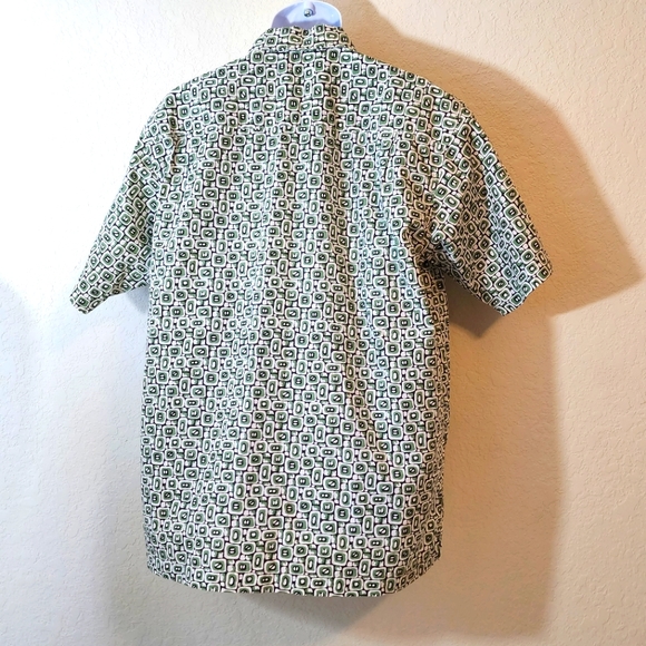 Reputation Short-sleeved Casual Button-down with Cool Block Print - Picture 2 of 4